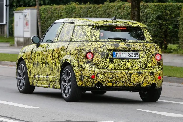 MINI Countryman 2017 - Foto spia 04-09-2014 - 7