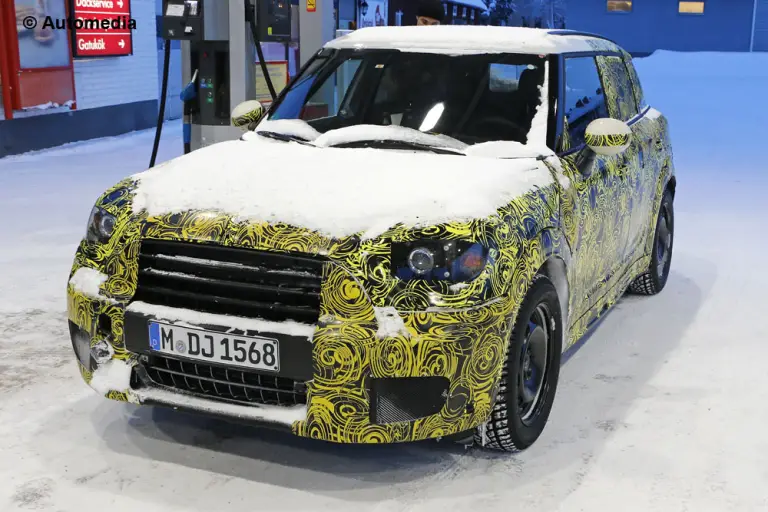 MINI Countryman 2017 - Foto spia 20-01-2015 - 2