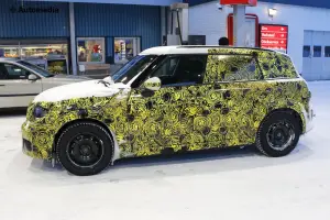 MINI Countryman 2017 - Foto spia 20-01-2015 - 3