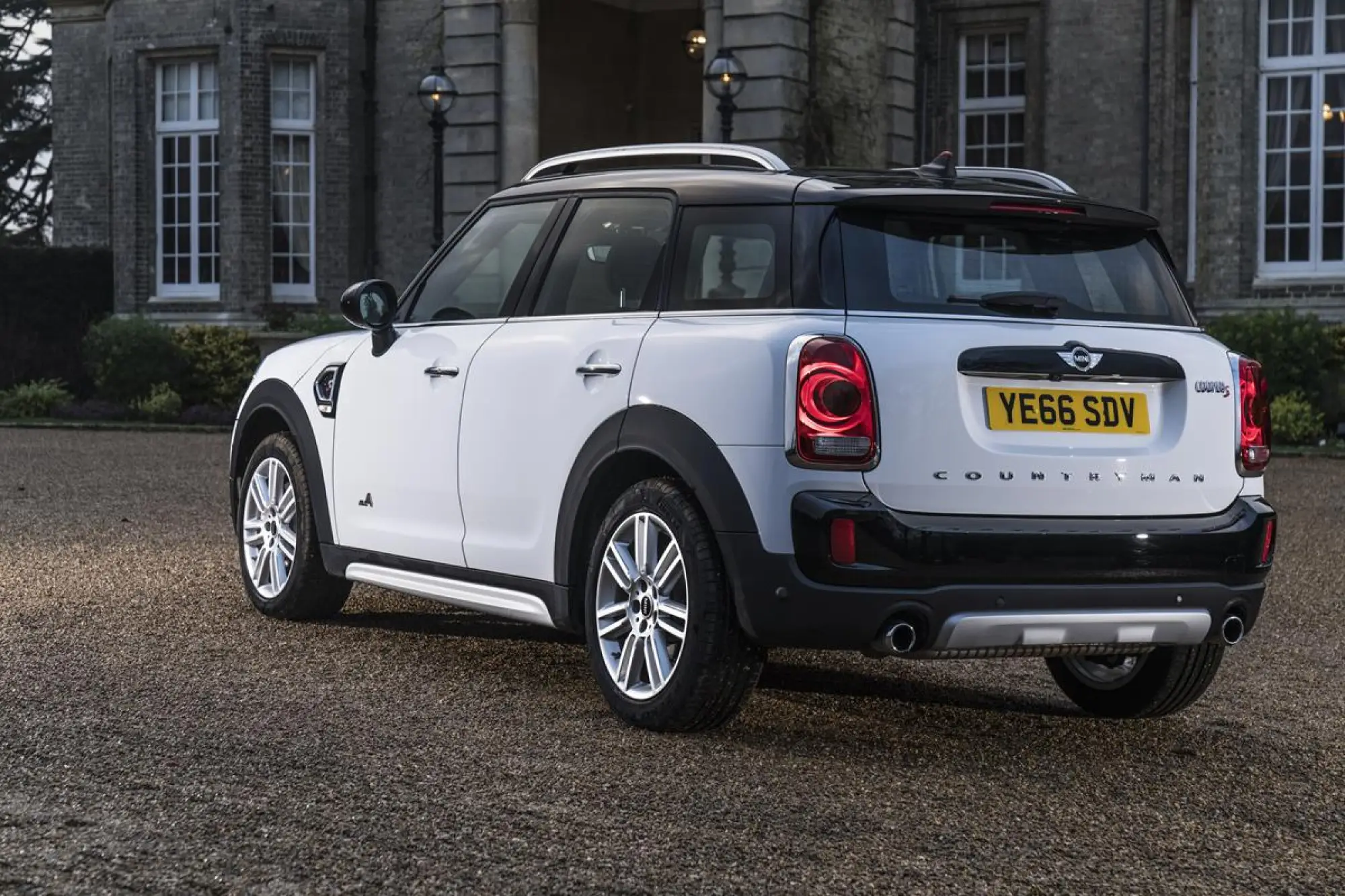 MINI Countryman 2017 - 12