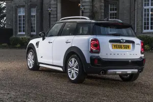 MINI Countryman 2017 - 12