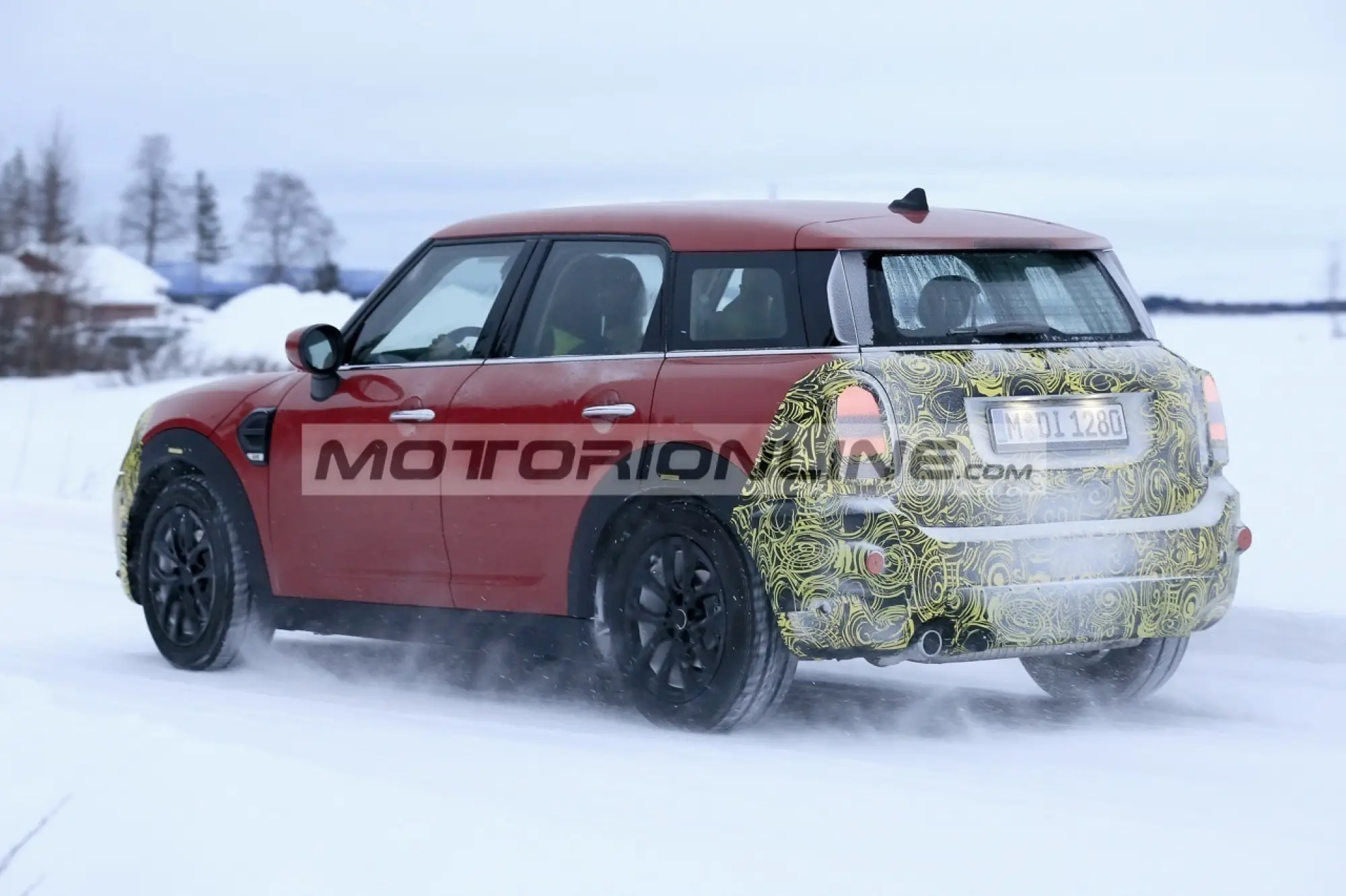 Mini Countryman 2020 - Foto spia 16-1-2020 - 8