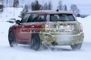 Mini Countryman 2020 - Foto spia 16-1-2020 - 9