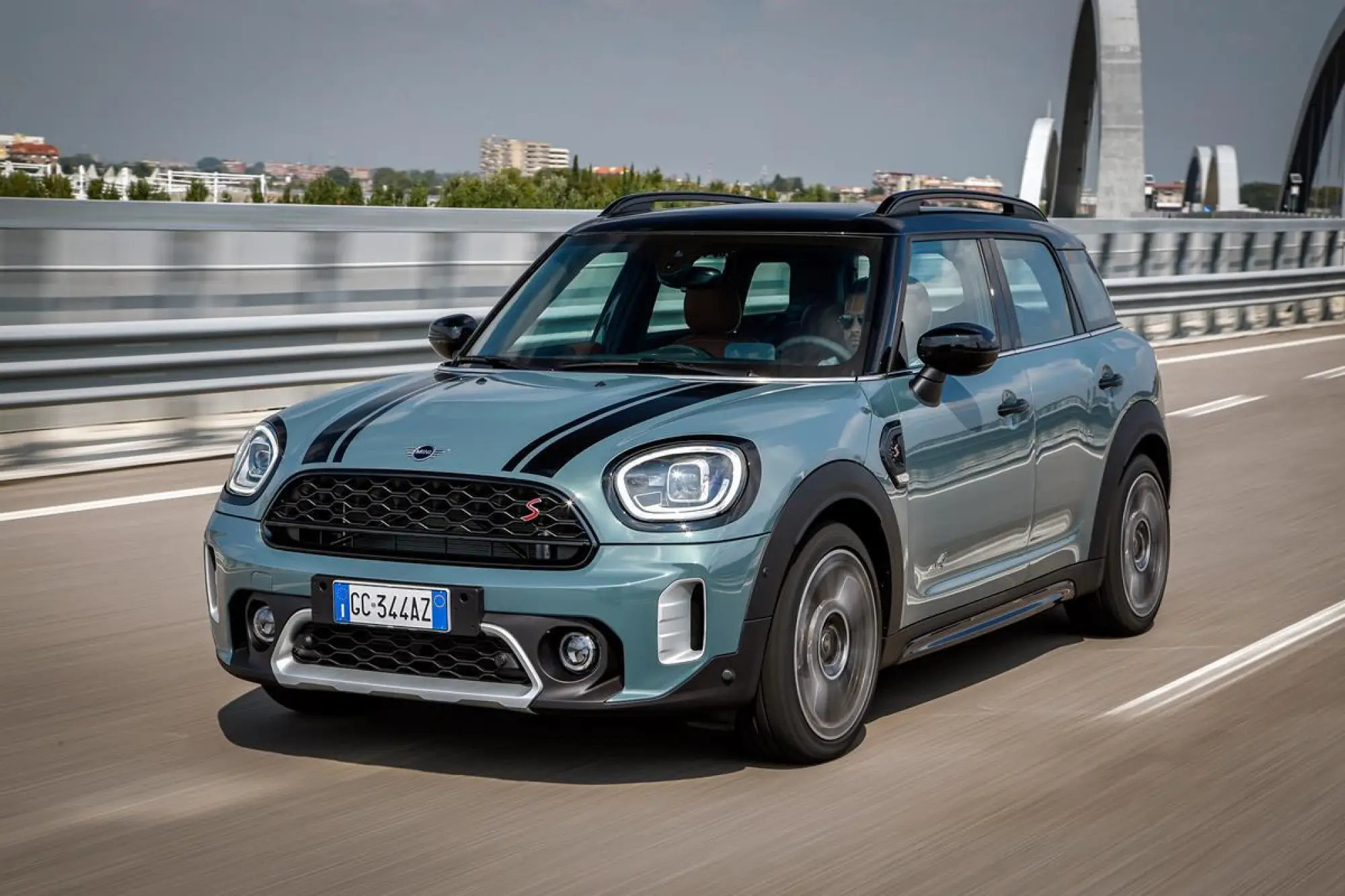 Mini Countryman 2020 - 23