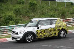MINI Countryman Coupe foto spia giugno 2012 - 5
