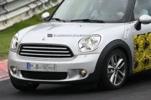 MINI Countryman Coupe foto spia giugno 2012