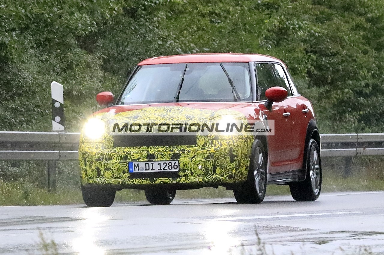 Mini Countryman facelift - Foto spia 24-9-2019