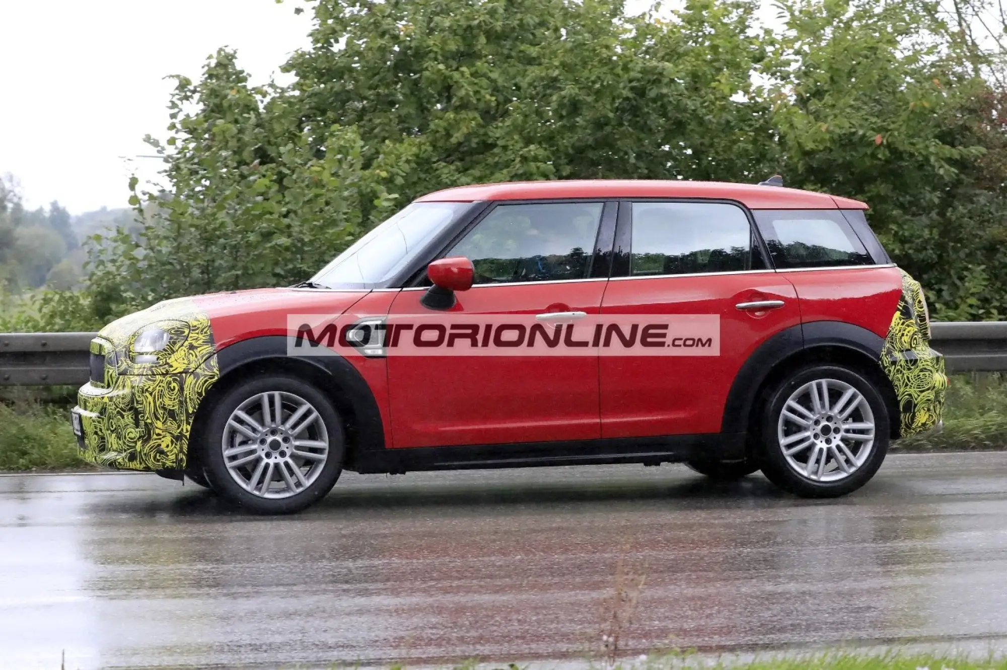 Mini Countryman facelift - Foto spia 24-9-2019 - 6