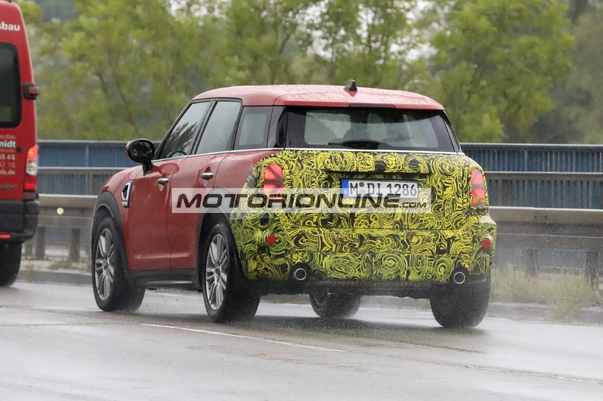 Mini Countryman facelift - Foto spia 24-9-2019 - 10