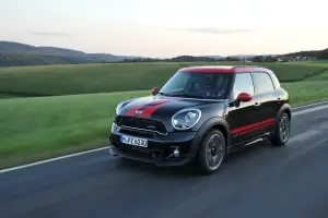 MINI Countryman JCW 2012 nuove immagini