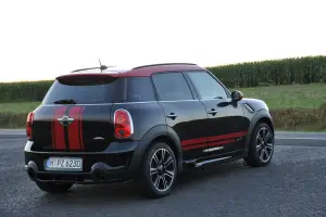 MINI Countryman JCW 2012 nuove immagini