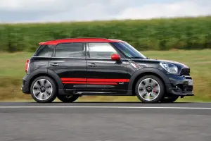 MINI Countryman JCW 2012 nuove immagini