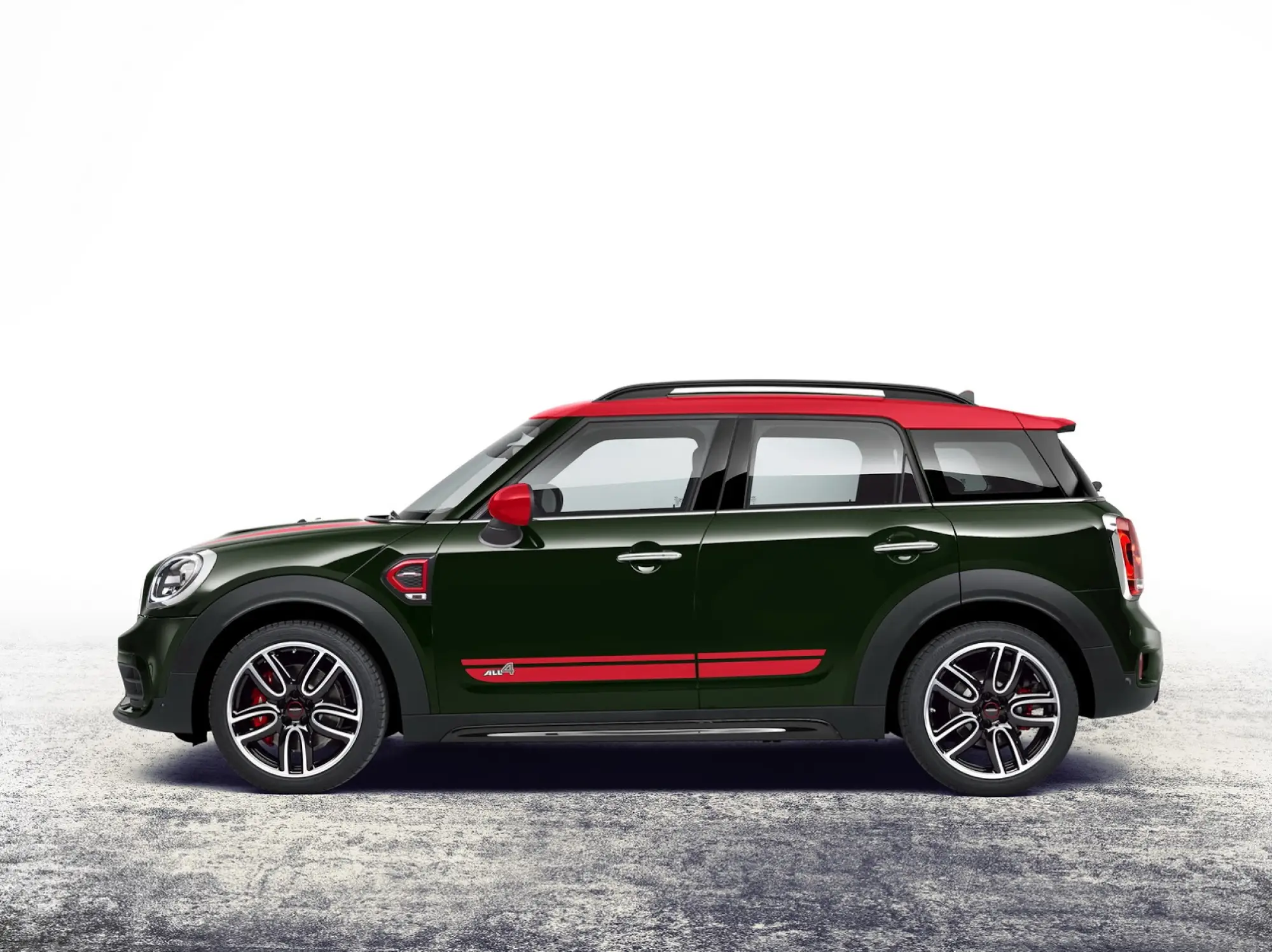 MINI Countryman JCW MY 2018 - 12