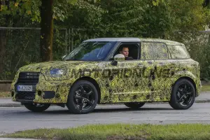 MINI Countryman MY 2017 - Foto spia 05-10-2015 - 2