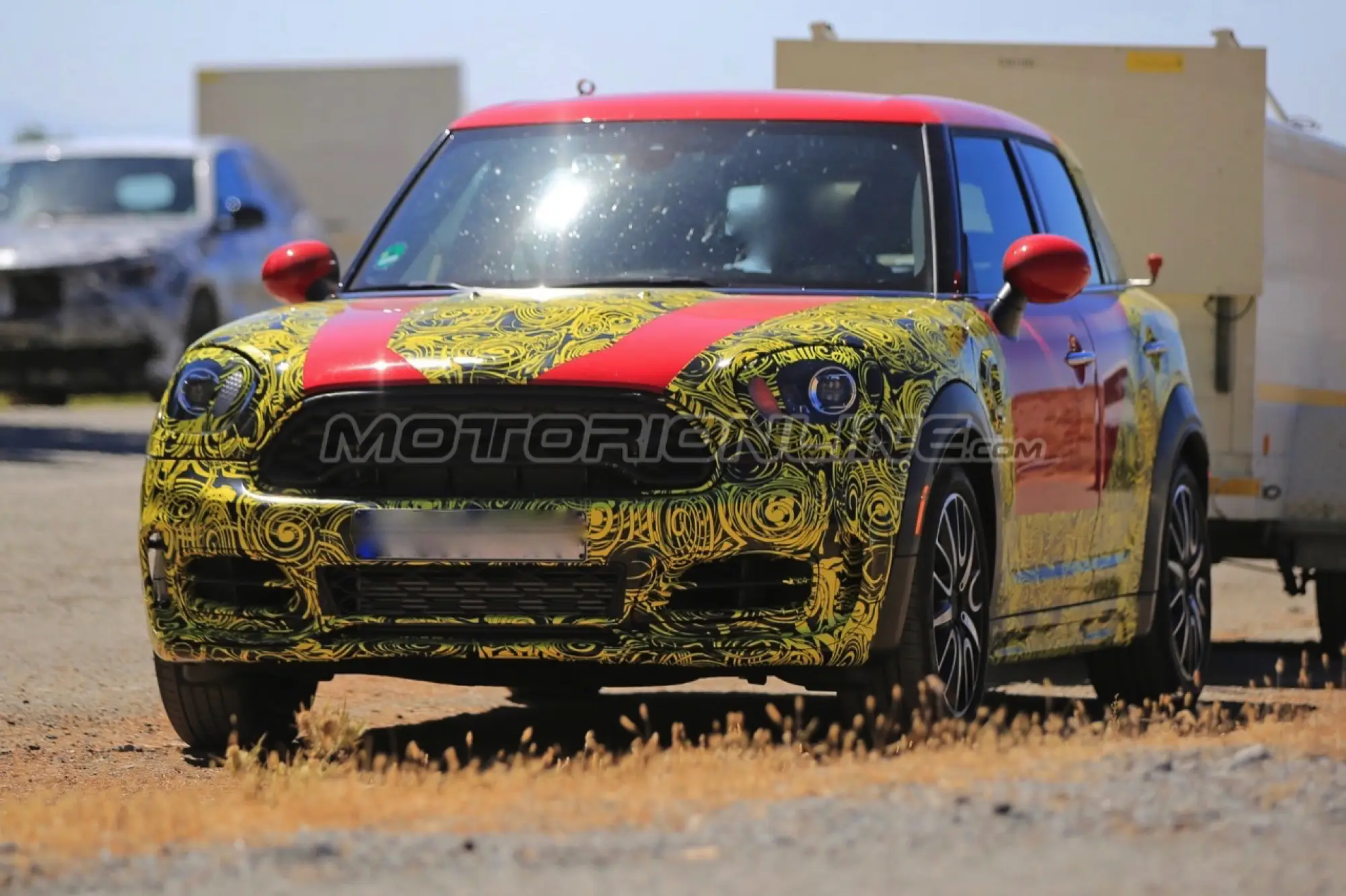 MINI Countryman MY 2017 - Foto spia 09-08-2016 - 1