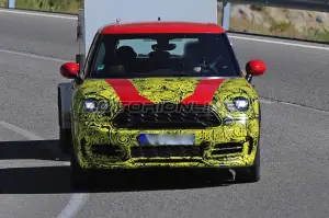 MINI Countryman MY 2017 - Foto spia 09-08-2016