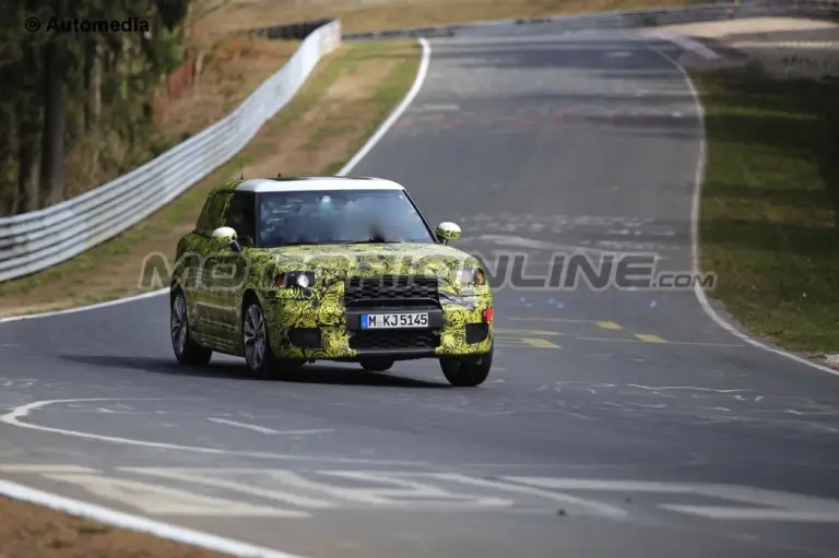 MINI Countryman MY 2017 - Foto spia 14-04-2015 - 2