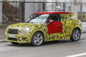 MINI Countryman MY 2017 - Foto spia 19-01-2016