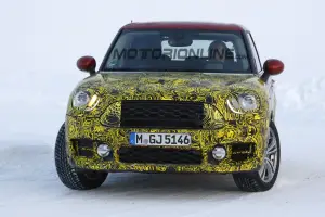 MINI Countryman MY 2017 - Foto spia 27-01-2016