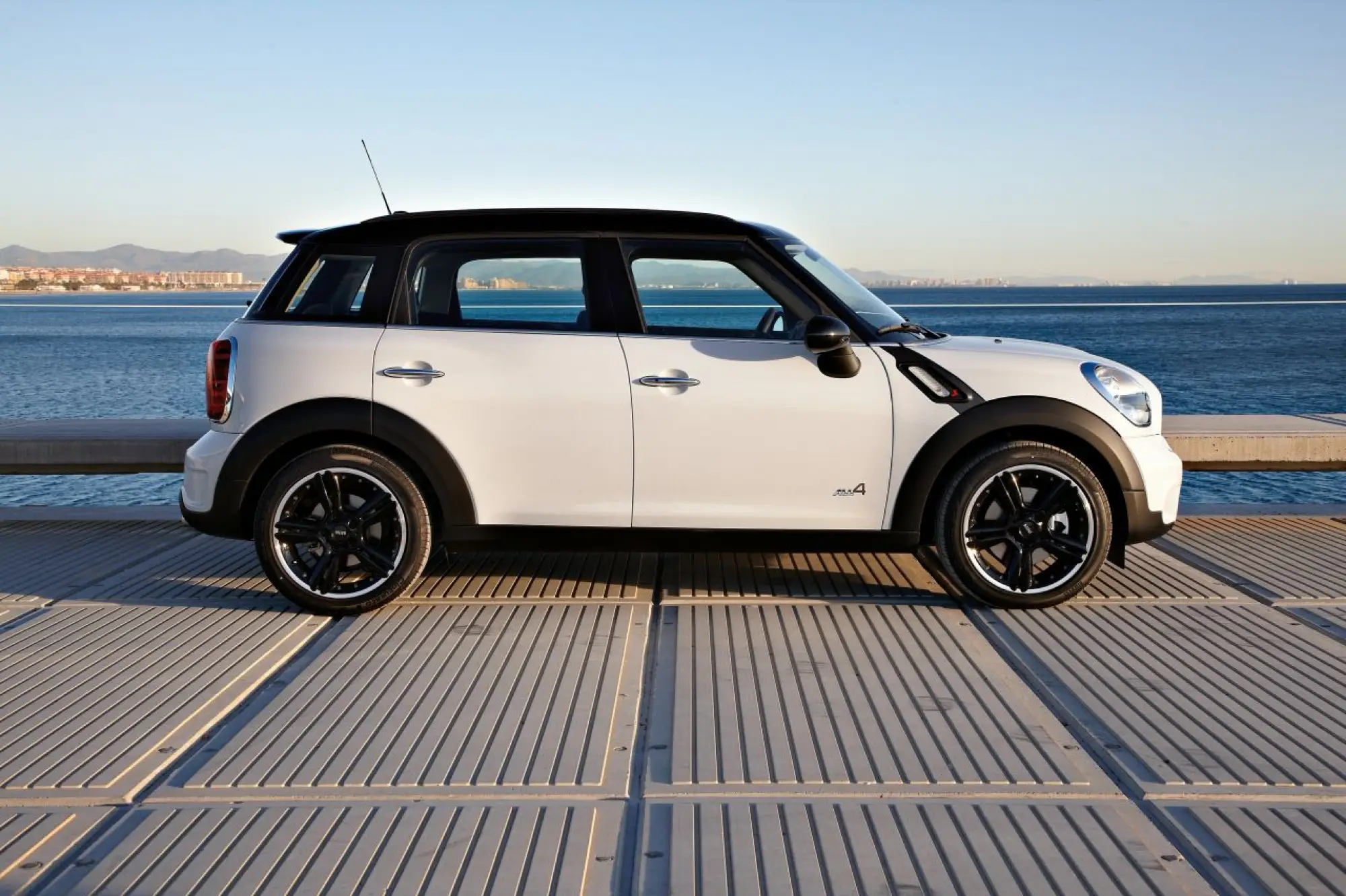 Mini Countryman - 22