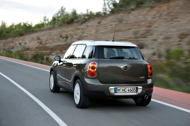 Mini Countryman - 12