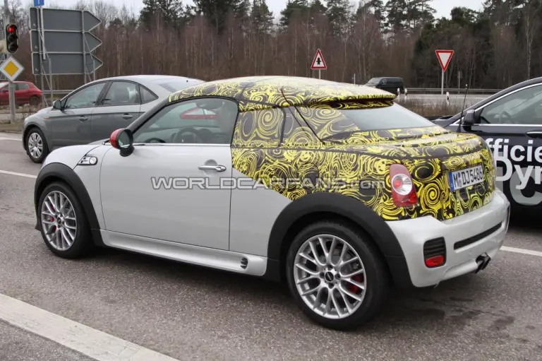 MINI Coupé 2012 spy - 5