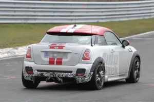 MINI Coupé JCW GP foto spia maggio 2012 - 3