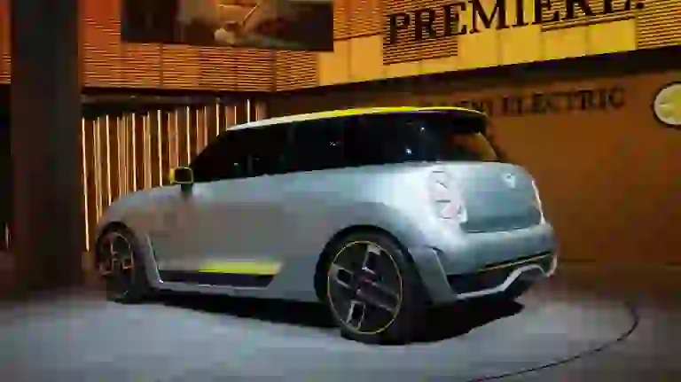 Mini Electric Concept Foto Live - Salone di Francoforte 2017 - 2