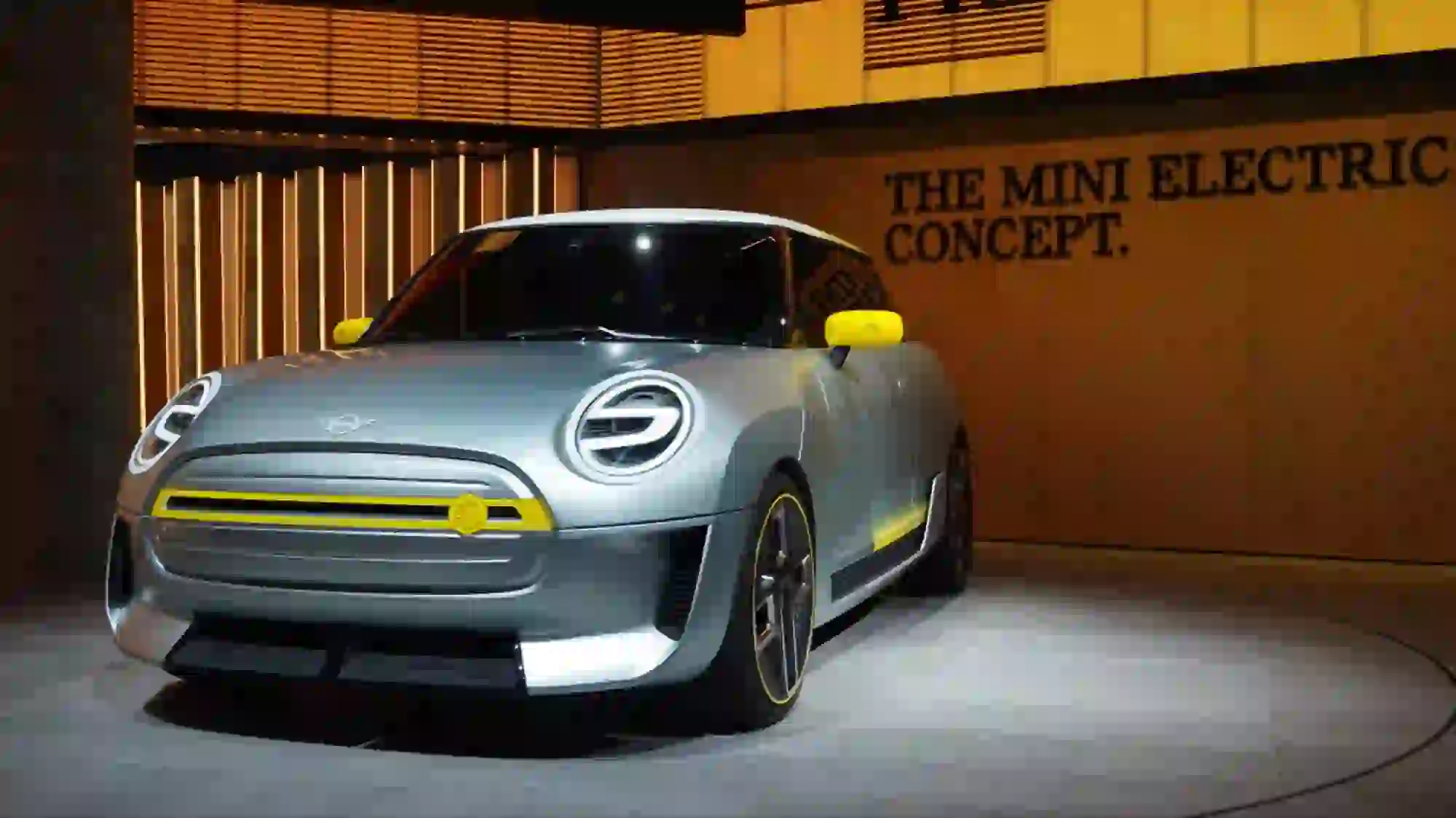 Mini Electric Concept Foto Live - Salone di Francoforte 2017 - 5