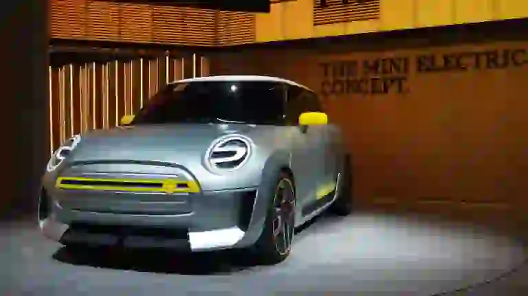 Mini Electric Concept Foto Live - Salone di Francoforte 2017 - 5