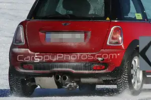 MINI Hybrid foto spia - 3