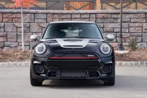 Mini JCW Knights Edition