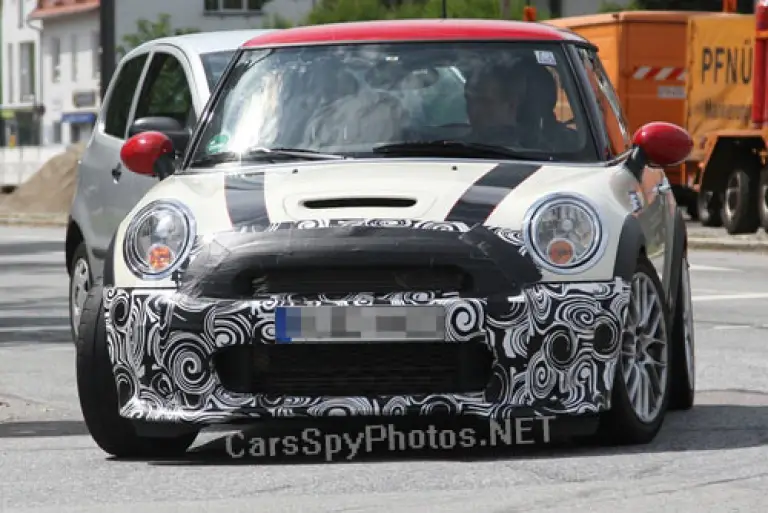 MINI JCW versione speciale foto spia - 1