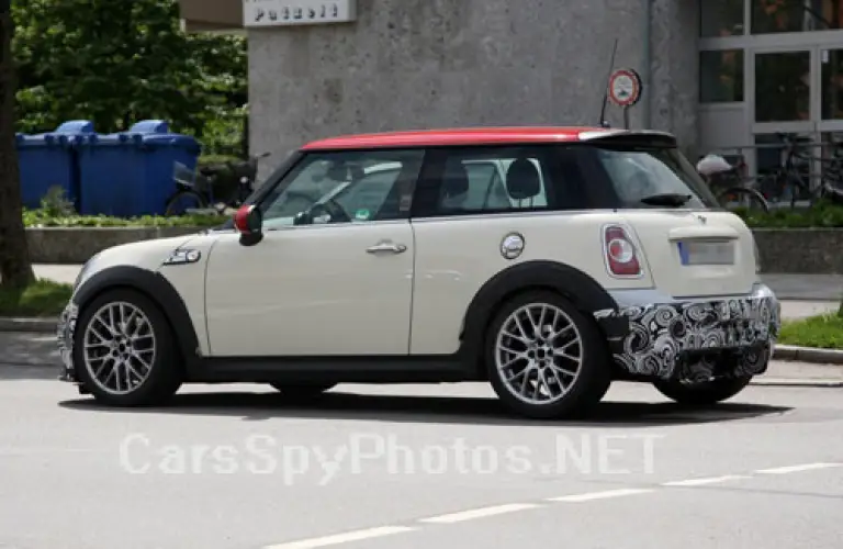 MINI JCW versione speciale foto spia - 5