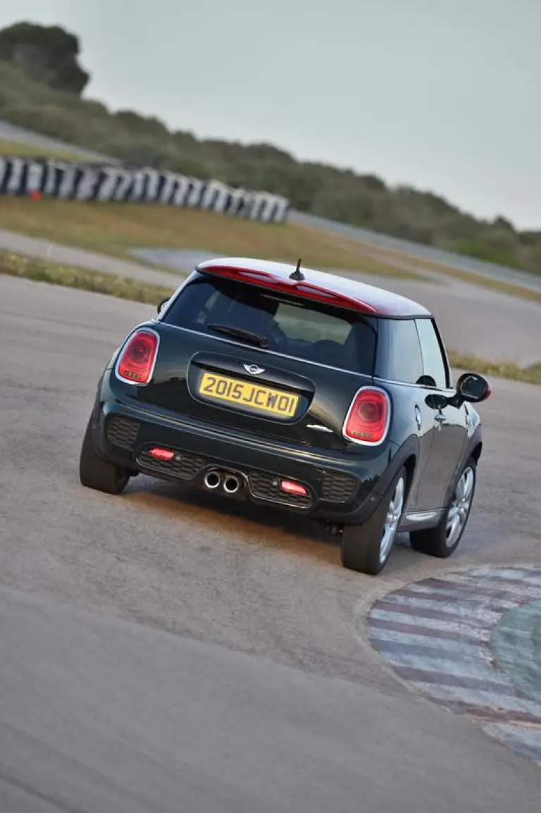 MINI John Cooper Works 2015 - 101