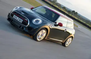 MINI John Cooper Works 2015