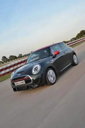 MINI John Cooper Works 2015