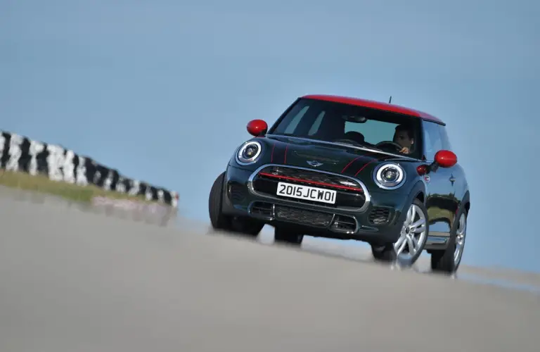 MINI John Cooper Works 2015 - 137