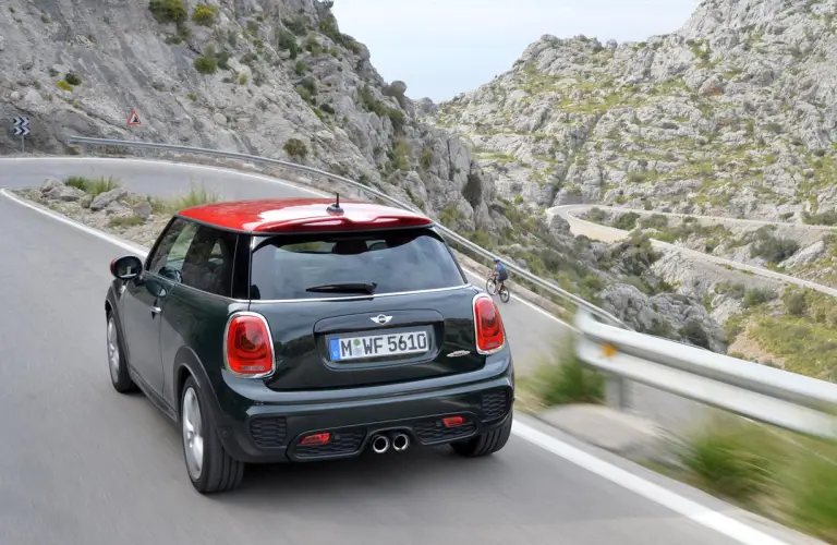 MINI John Cooper Works 2015 - 14