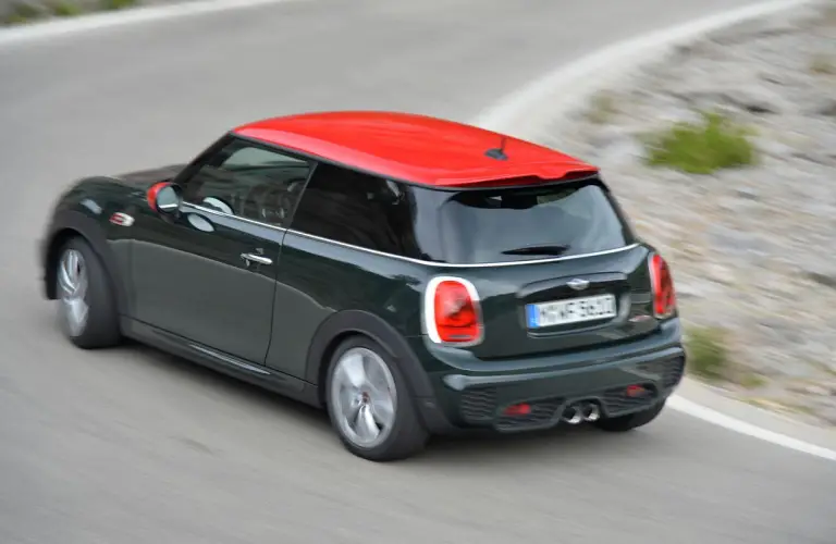 MINI John Cooper Works 2015 - 26