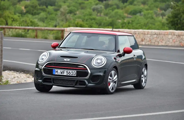 MINI John Cooper Works 2015 - 33