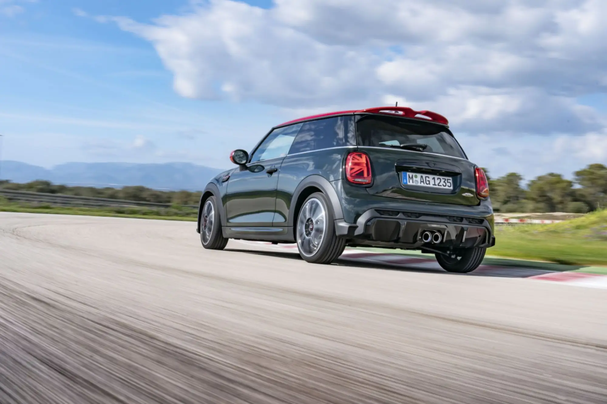 Mini John Cooper Works 2022 - 12