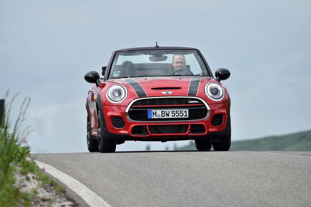 MINI John Cooper Works Cabrio 2016