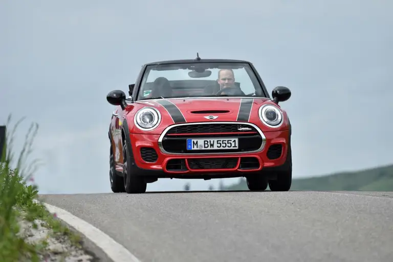 MINI John Cooper Works Cabrio 2016 - 1