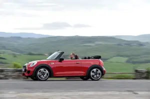 MINI John Cooper Works Cabrio 2016