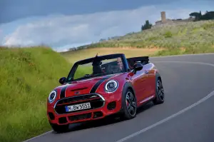 MINI John Cooper Works Cabrio 2016 - 29