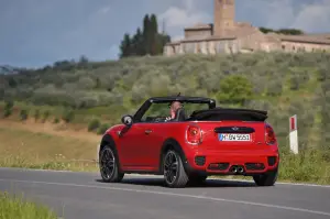 MINI John Cooper Works Cabrio 2016 - 30