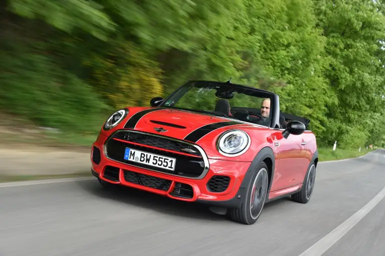 MINI John Cooper Works Cabrio 2016 - 57