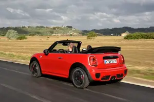 MINI John Cooper Works Cabrio 2016