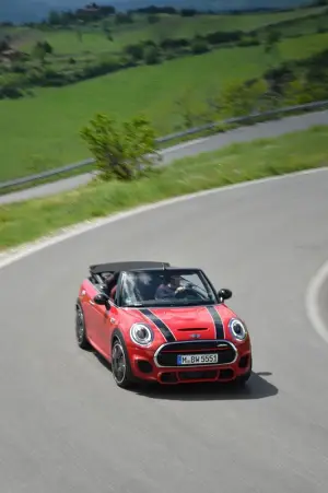 MINI John Cooper Works Cabrio 2016